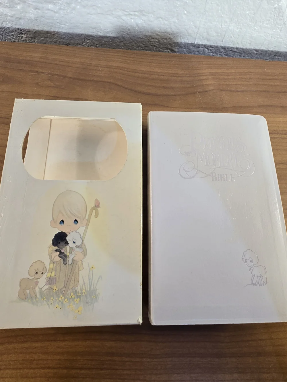 PRECIOUS MOMENTS BIBLE NKJV NELSON KEEPSAKE EDITION 271V Violet Mist